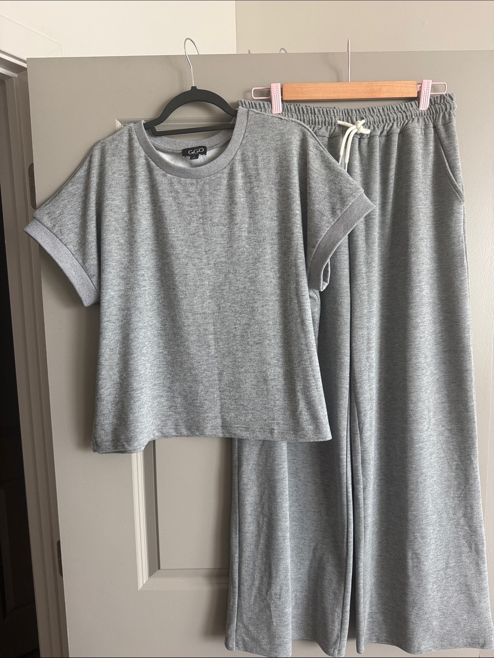 GigiO gray set